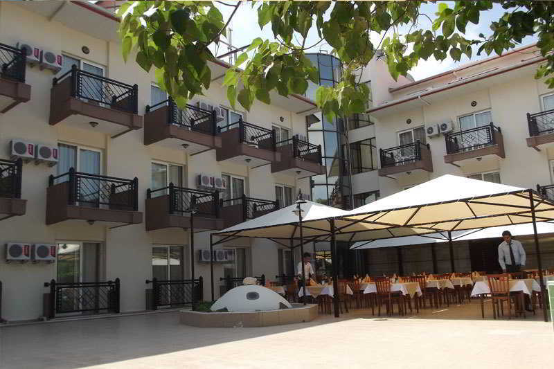 Ege Montana Hotel Бельдиби Экстерьер фото
